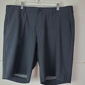 Ben Hogan Mens Gray Black Plaid Athletic Golf‎ Shorts Size 40 GUC